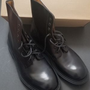 Dress shoe Leather Boots size 11 in Black
